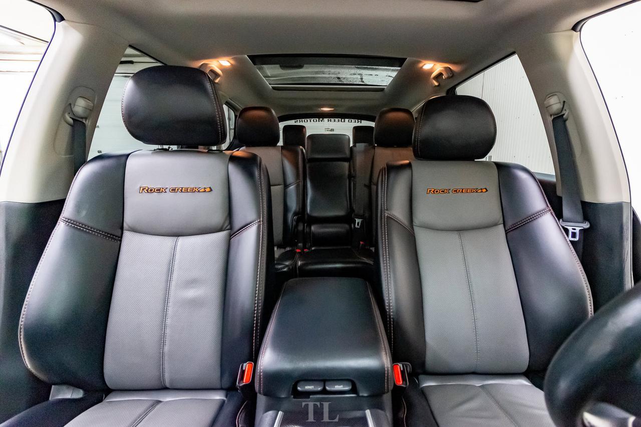 2019 Nissan Pathfinder AWD SL Premium Rock Creek Edition Leather Roof Nav BCam Red Deer AB