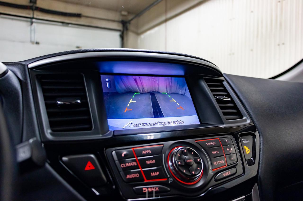 2019 Nissan Pathfinder AWD SV Nav BCam 3rd Row Seatin Red Deer AB