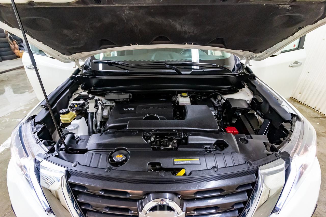 2019 Nissan Pathfinder AWD SV Nav BCam 3rd Row Seatin Red Deer AB