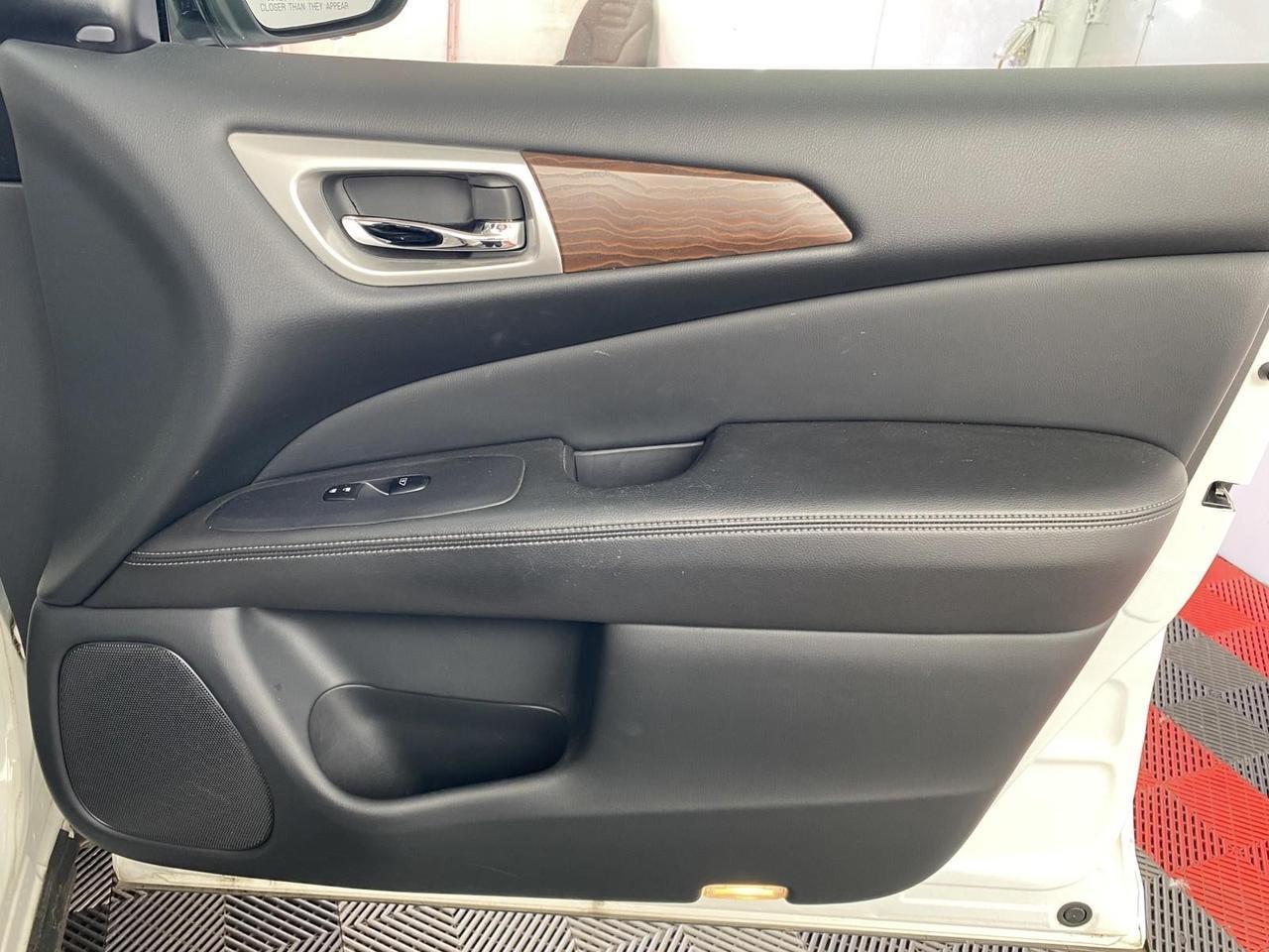 2019 Nissan Pathfinder Platinum Richmond Hill NY