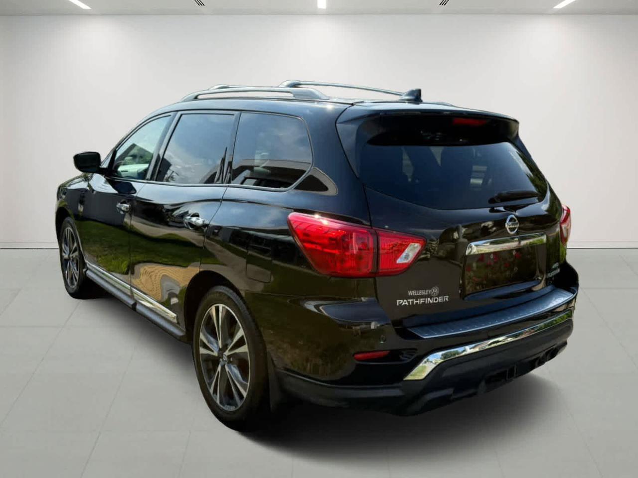 2019 Nissan Pathfinder Platinum Wellesley MA
