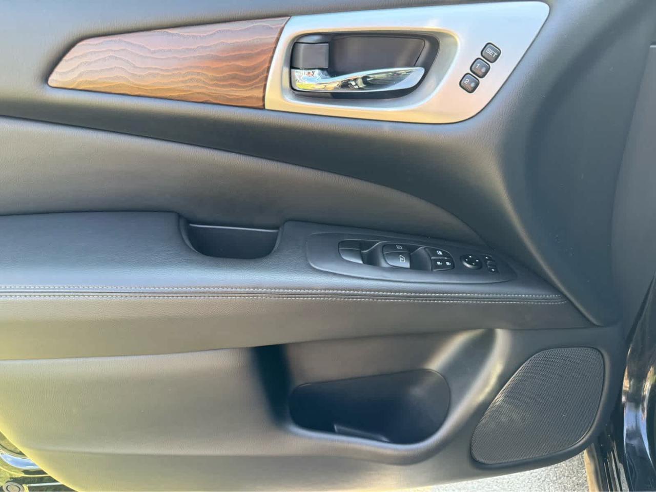 2019 Nissan Pathfinder Platinum Wellesley MA