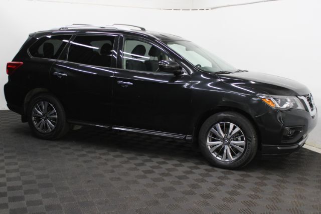 2019 Nissan Pathfinder S