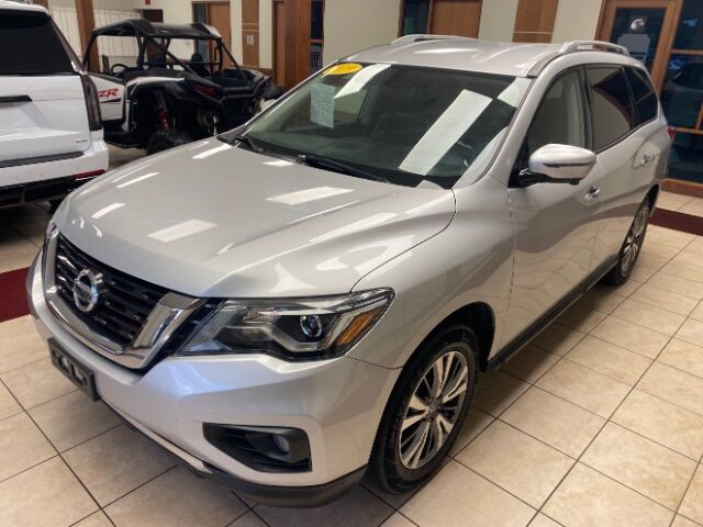 2019 Nissan Pathfinder SL