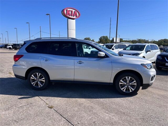 2019 Nissan Pathfinder SV Cape Girardeau MO