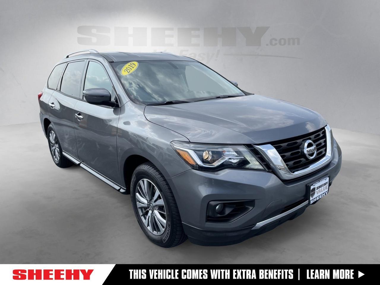2019 Nissan Pathfinder SV