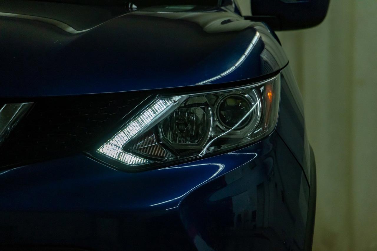 2019 Nissan Qashqai AWD S BCam Red Deer AB