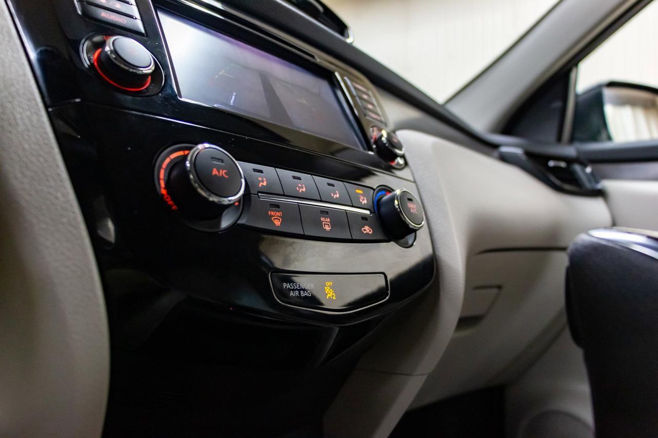 2019 Nissan Qashqai AWD S BCam Red Deer AB