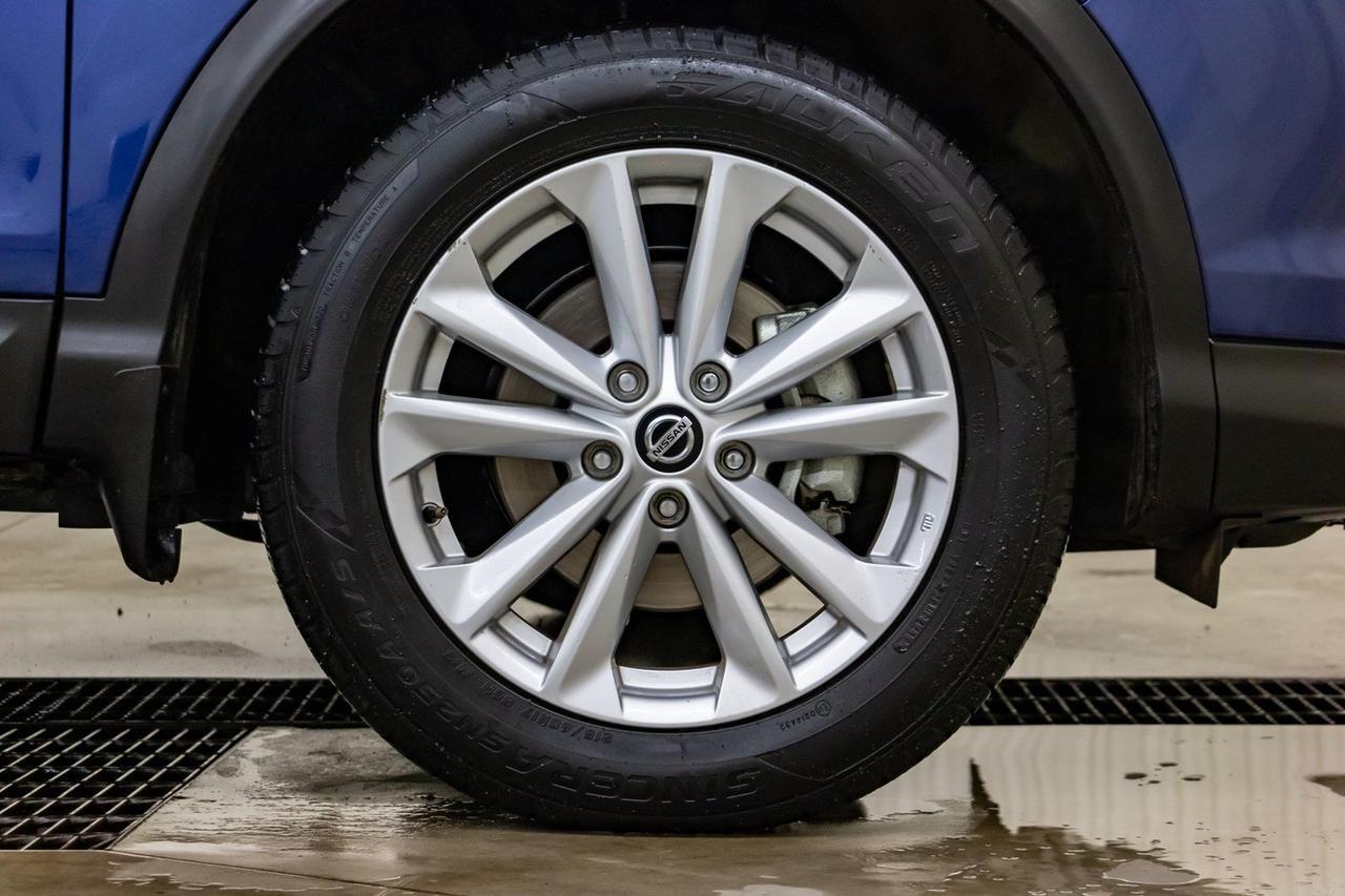 2019 Nissan Qashqai AWD S BCam Red Deer AB