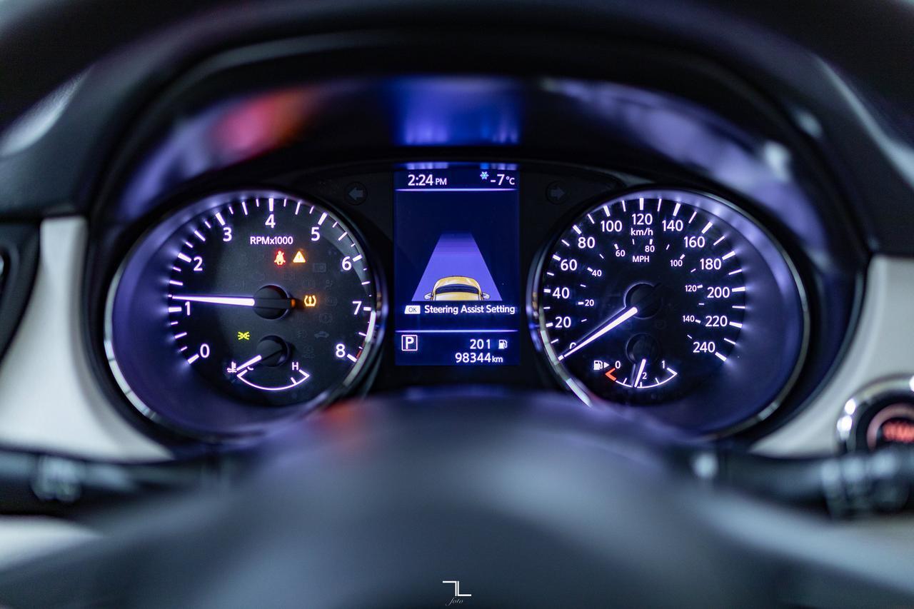 2019 Nissan Qashqai AWD SL Leather Roof Nav BCam Red Deer AB