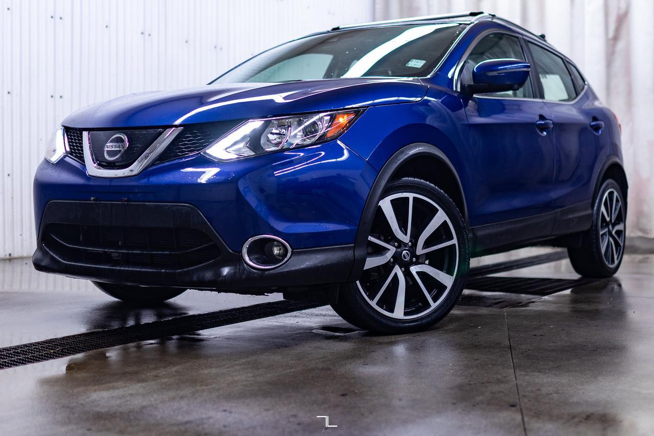 2019 Nissan Qashqai AWD SL Leather Roof Nav BCam Red Deer AB