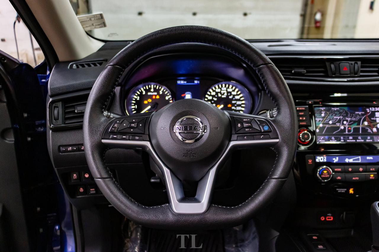 2019 Nissan Rogue AWD SL Luxury Leather Roof Nav BCam Red Deer AB