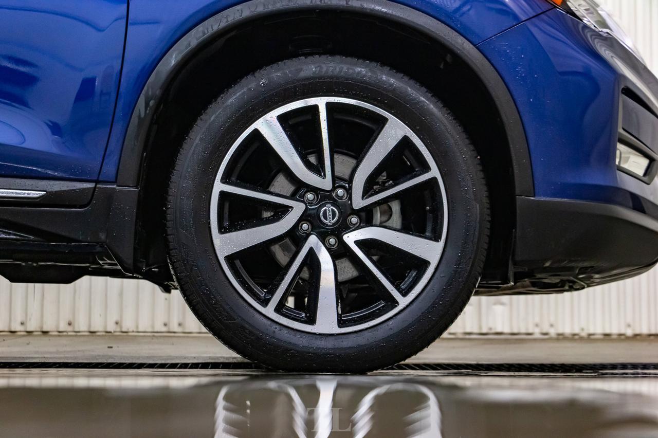 2019 Nissan Rogue AWD SL Luxury Leather Roof Nav BCam Red Deer AB