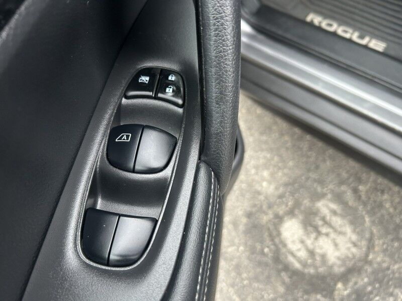 2019 Nissan Rogue S - SPECIAL EDITION - HEATED SEATS Webster MA
