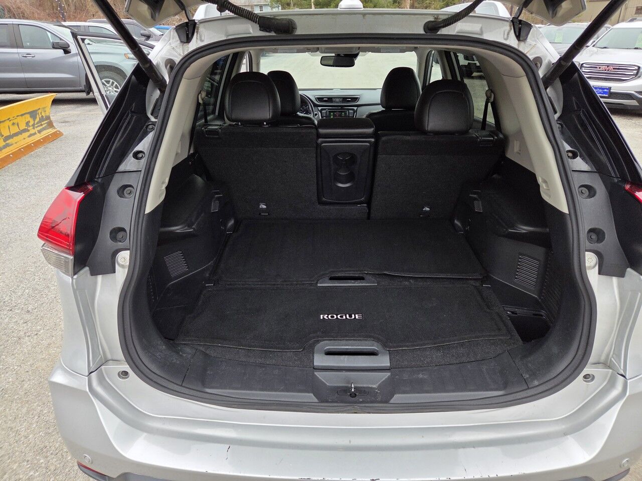 2019 Nissan Rogue SL Charlton MA