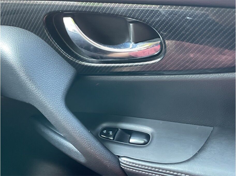 2019 Nissan Rogue SL Sport Utility 4D Port Orchard WA