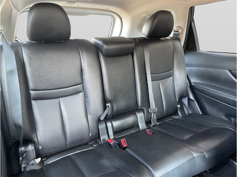 2019 Nissan Rogue SL Sport Utility 4D Port Orchard WA