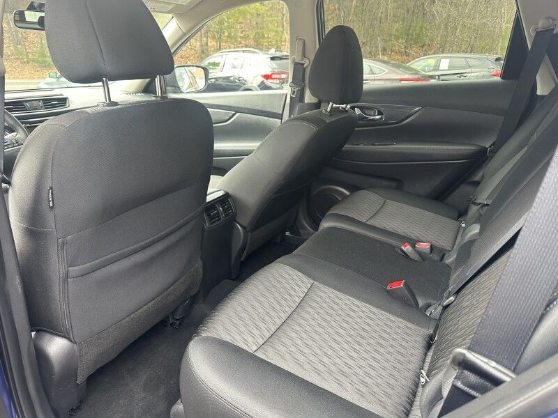 2019 Nissan Rogue SV - GREAT SERVICE HISTORY Webster MA