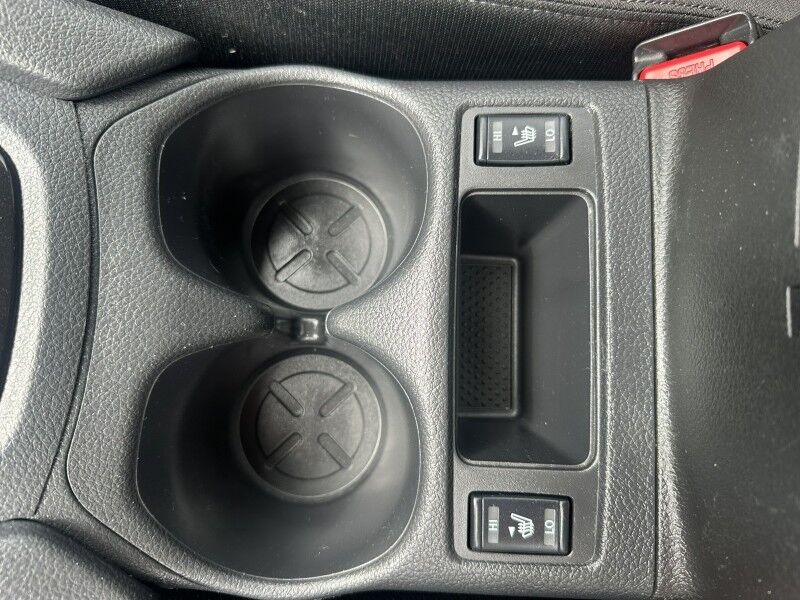 2019 Nissan Rogue SV - GREAT SERVICE HISTORY Webster MA