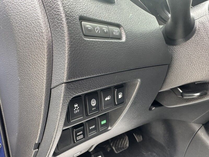 2019 Nissan Rogue SV - GREAT SERVICE HISTORY Webster MA