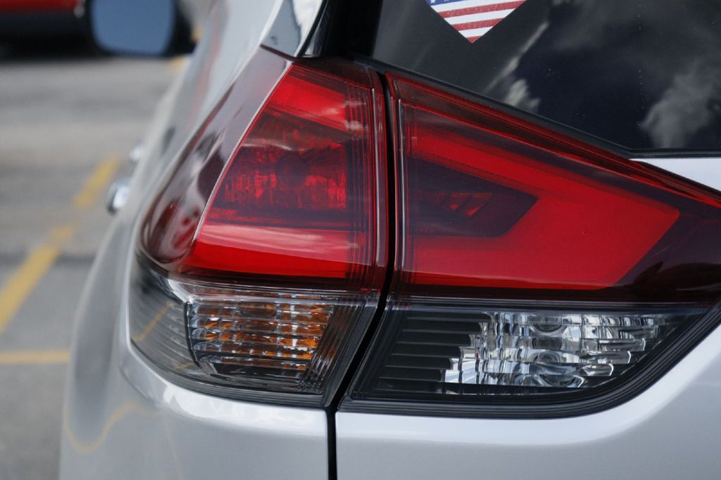 2019 Nissan Rogue SV Hondo TX