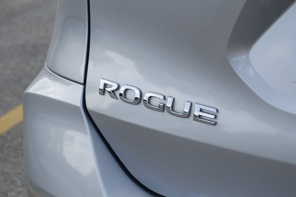 2019 Nissan Rogue SV Hondo TX