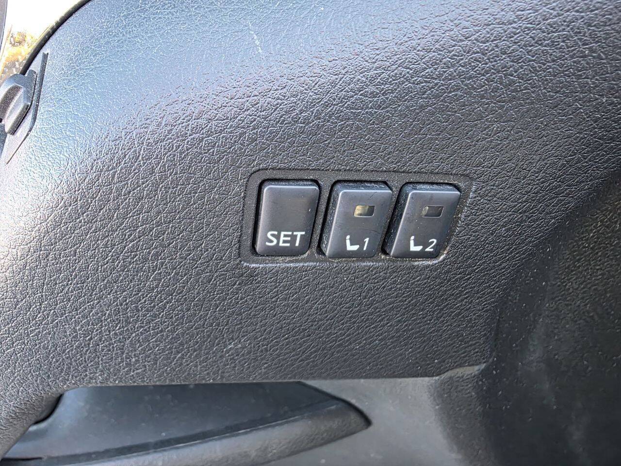 2019 Nissan Rogue SV AWD 4dr Crossover Eldridge IA