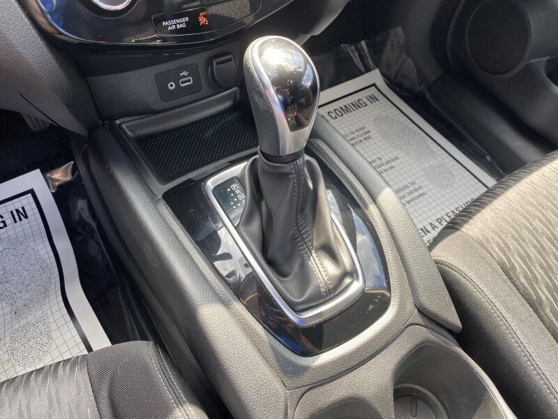 2019 Nissan Rogue SV Springfield PA
