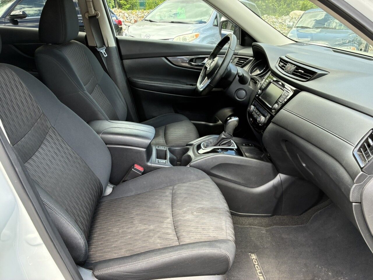 2019 Nissan Rogue SV Charlton MA