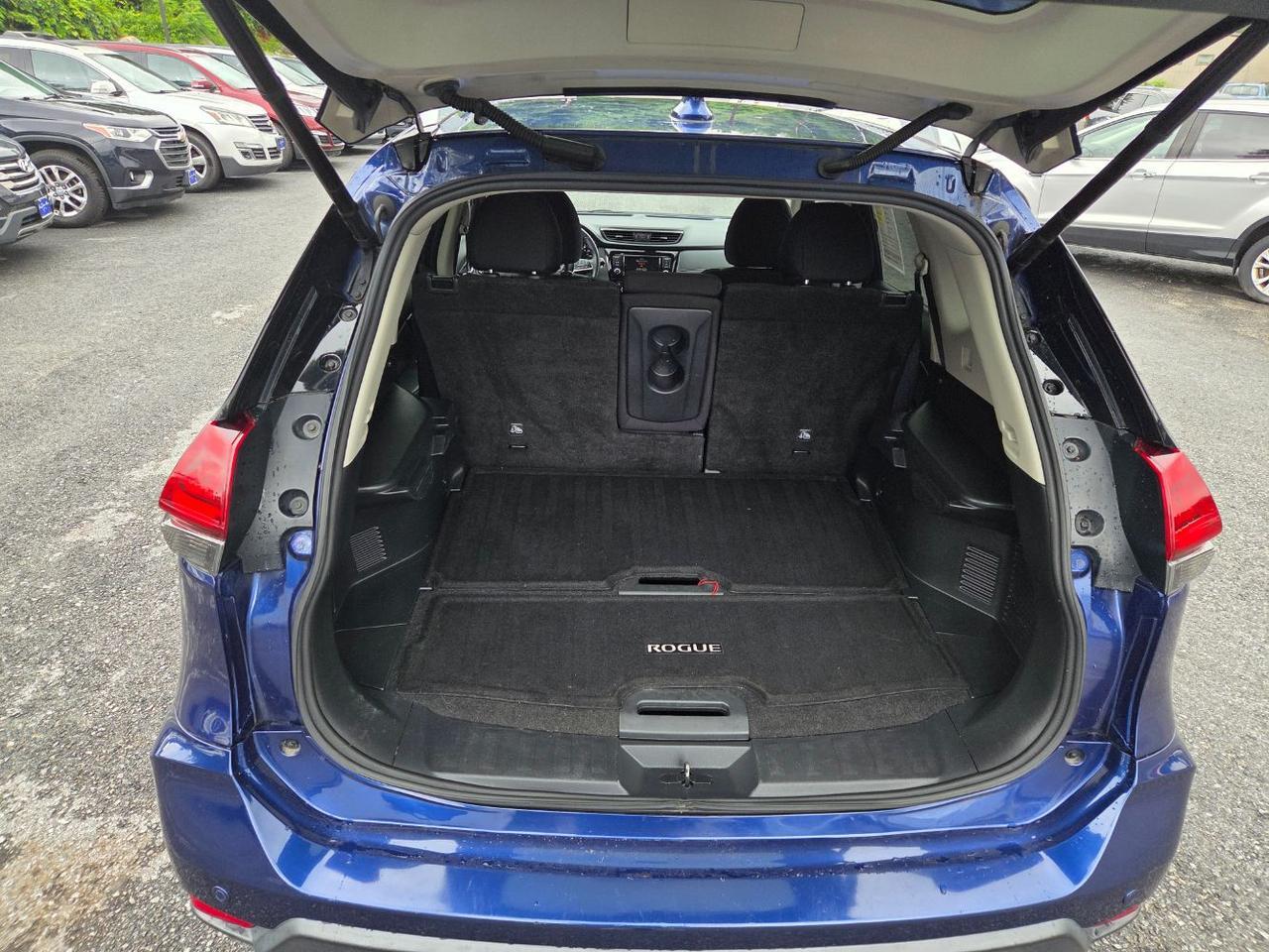 2019 Nissan Rogue SV Charlton MA