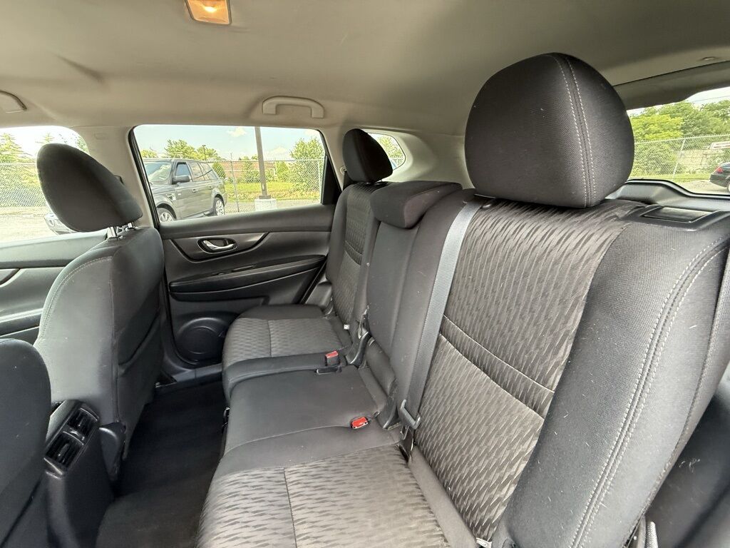2019 Nissan Rogue SV Crestwood KY