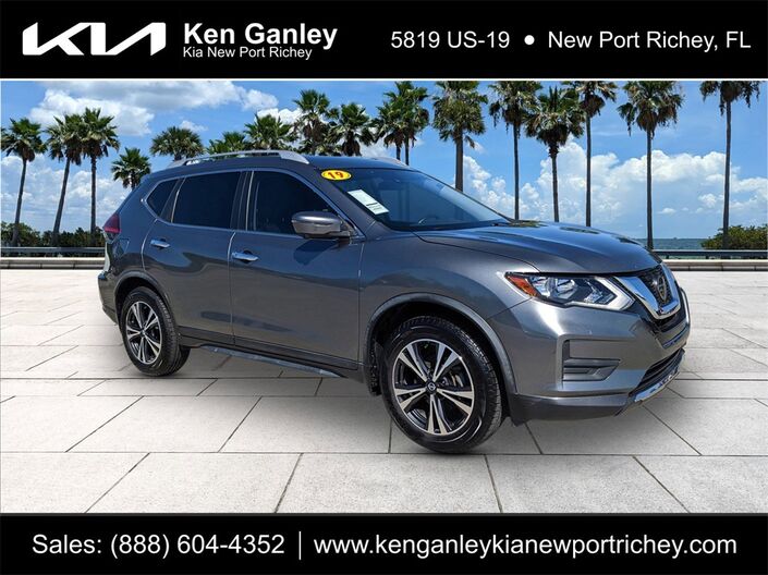 2019 Nissan Rogue SV Oshkosh WI