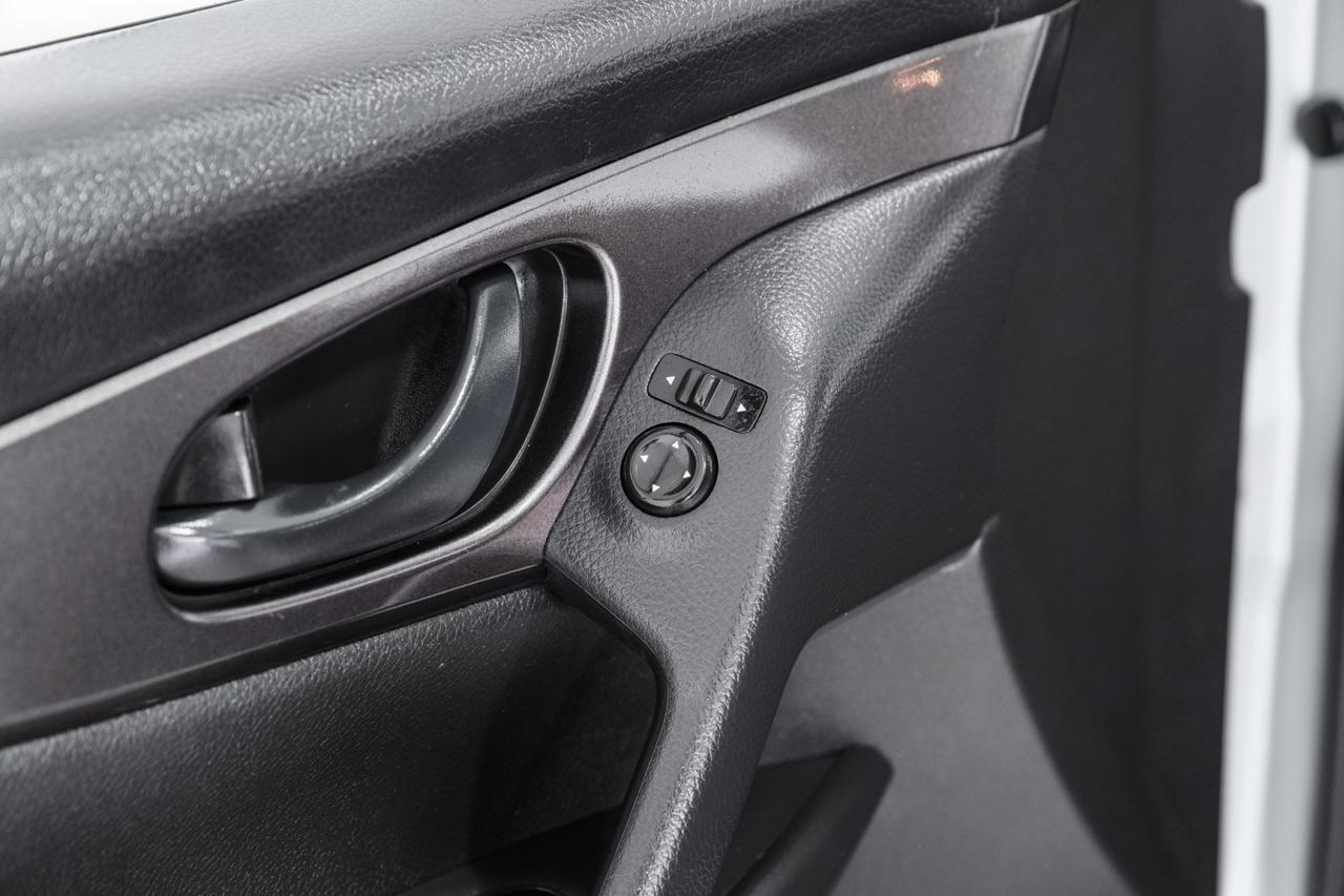 2019 Nissan Rogue Sport S AUTOMATIC BLIND SPOT ASSIST EMERGENCY BRAKING REAR CAMERA BLUETOOTH Carrollton TX
