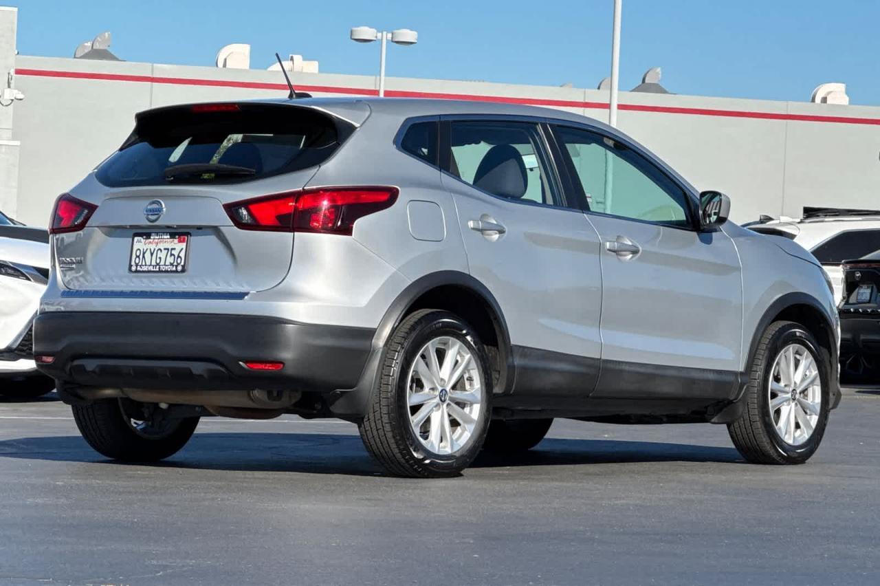 2019 Nissan Rogue Sport S