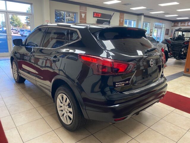 2019 Nissan Rogue Sport SPORT S