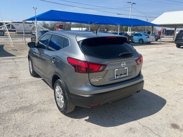 2019 Nissan Rogue Sport SV