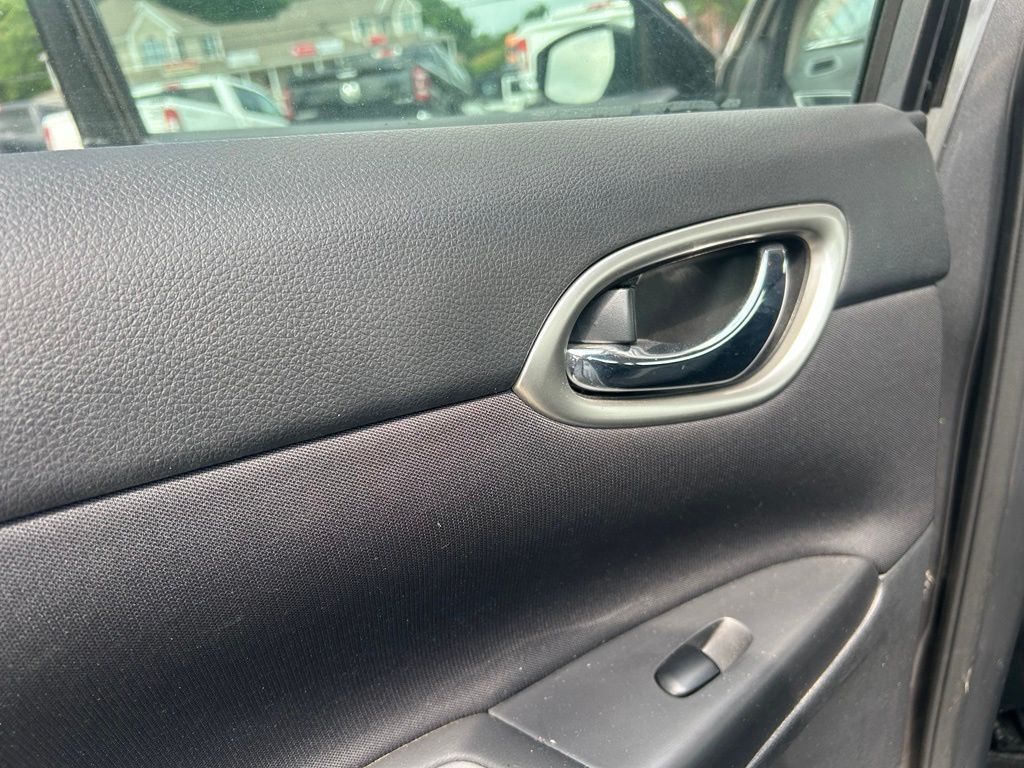 2019 Nissan Sentra SV Crestwood KY
