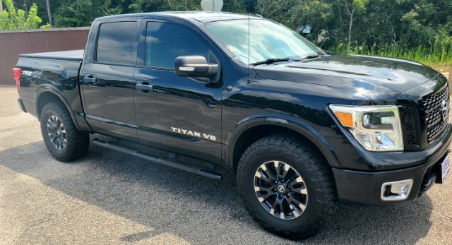 2019 Nissan TITAN PRO-4X Gaston SC