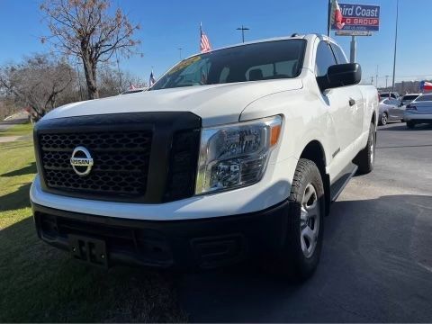 2019 Nissan TITAN S