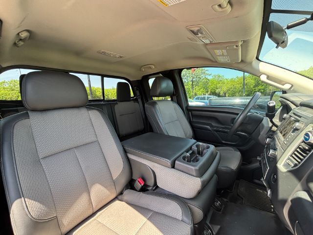 2019 Nissan TITAN S Round Rock TX