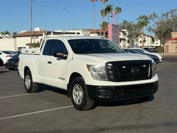 2019 Nissan TITAN S
