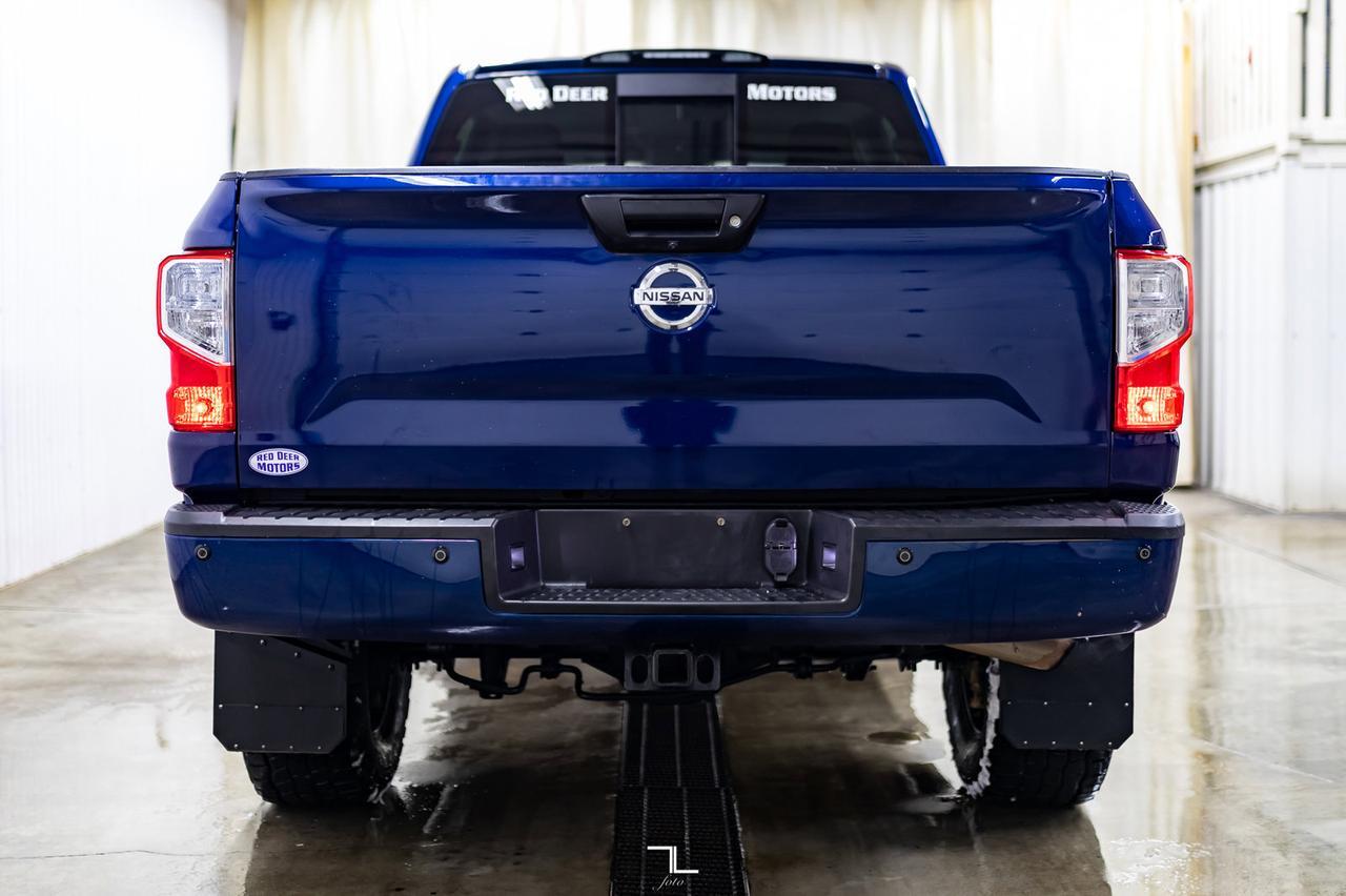 2019 Nissan Titan 4x4 Crew Cab Pro-4X Nav BCam 6" Lift Red Deer AB
