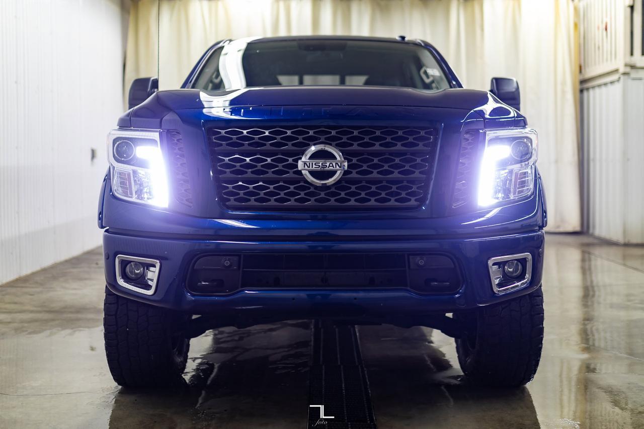 2019 Nissan Titan 4x4 Crew Cab Pro-4X Nav BCam 6" Lift Red Deer AB