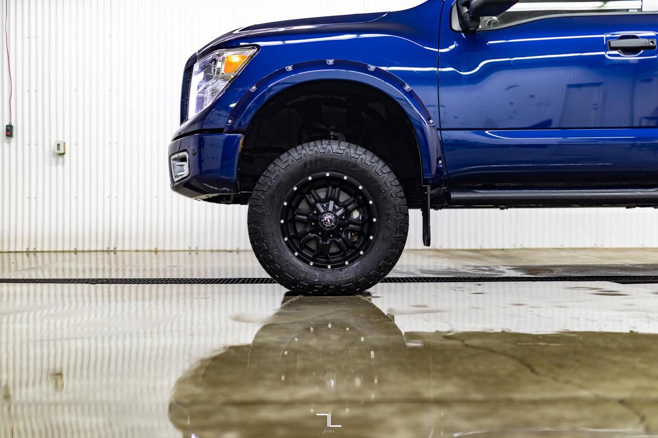 2019 Nissan Titan 4x4 Crew Cab Pro-4X Nav BCam 6" Lift Red Deer AB