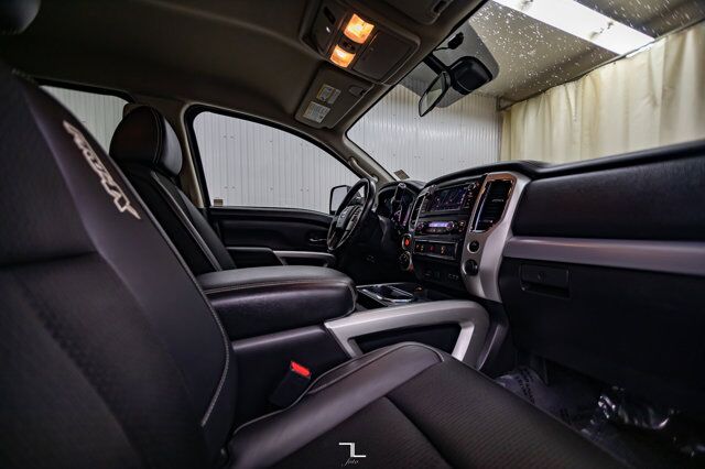 2019 Nissan Titan 4x4 Crew Cab Pro-4X Nav BCam 6&quot; Lift Red Deer AB