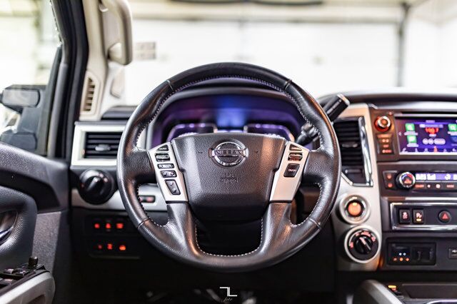 2019 Nissan Titan 4x4 Crew Cab Pro-4X Nav BCam 6&quot; Lift Red Deer AB