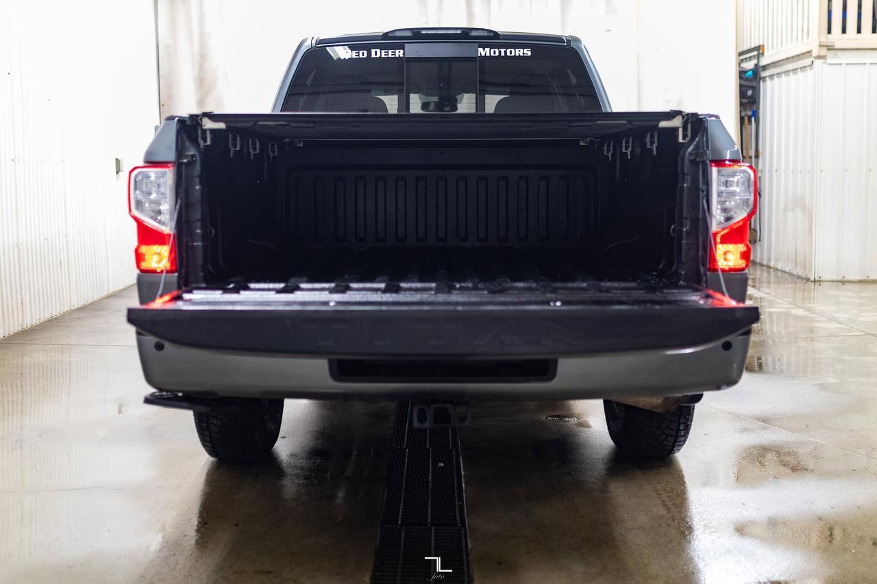 2019 Nissan Titan 4x4 Crew Cab SV Nav BCam Red Deer AB
