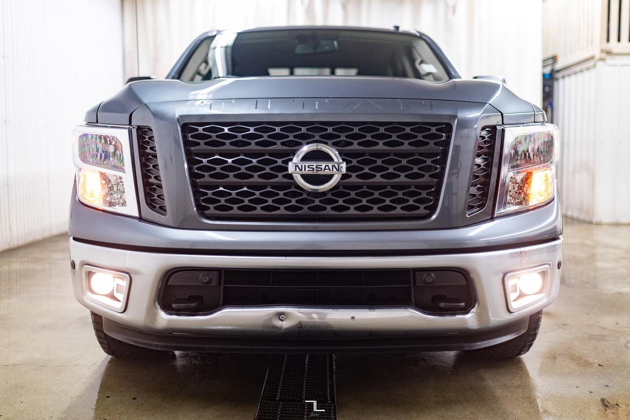 2019 Nissan Titan 4x4 Crew Cab SV Nav BCam Red Deer AB
