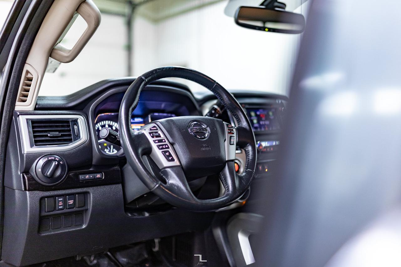 2019 Nissan Titan 4x4 Crew Cab SV Nav BCam Red Deer AB