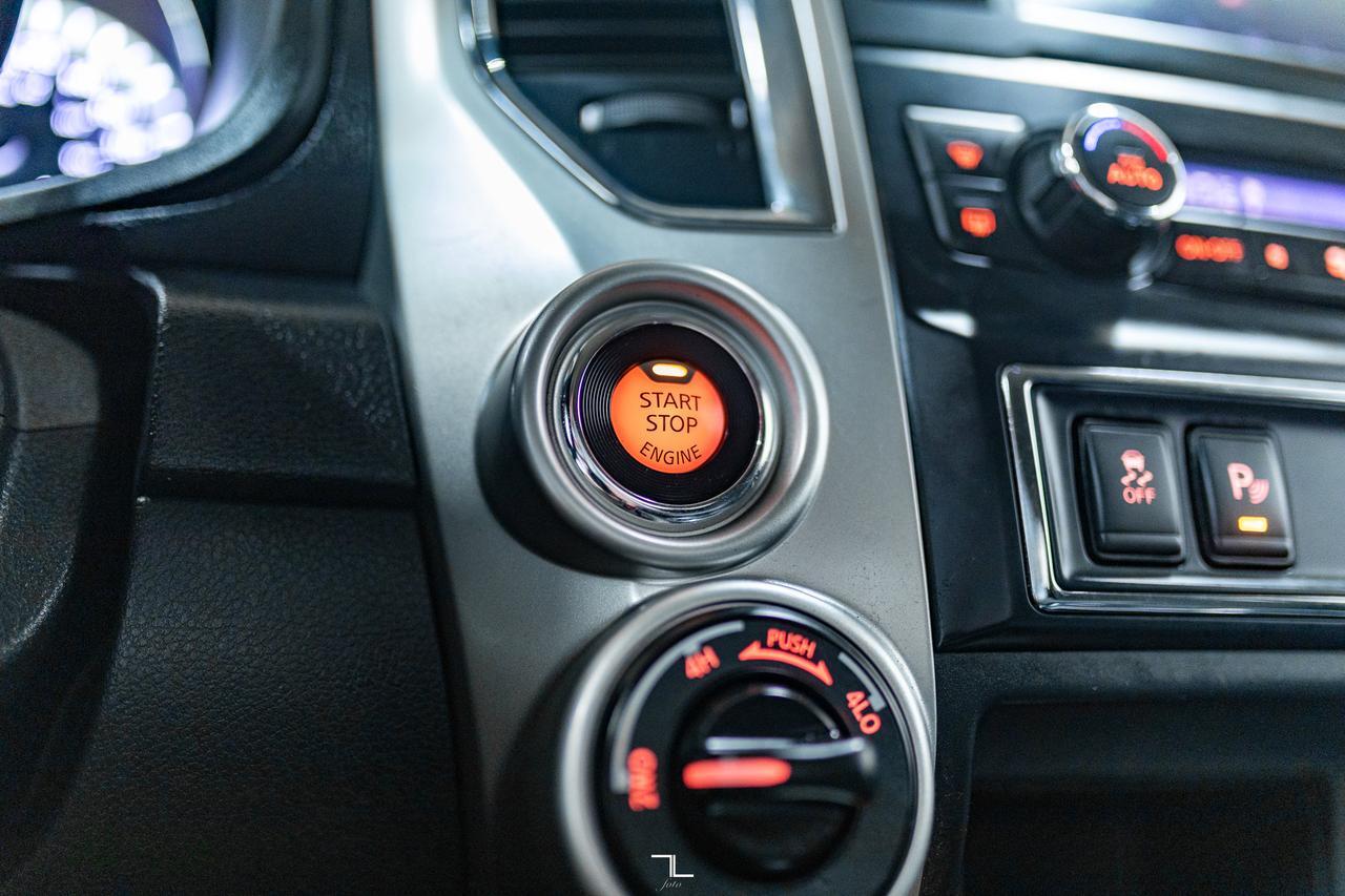 2019 Nissan Titan 4x4 Crew Cab SV Nav BCam Red Deer AB